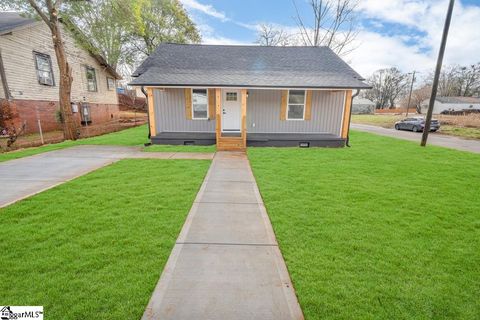 Photo of 36 Dorsey Boulevard, Greenville, SC 29611 (MLS # 1570395)