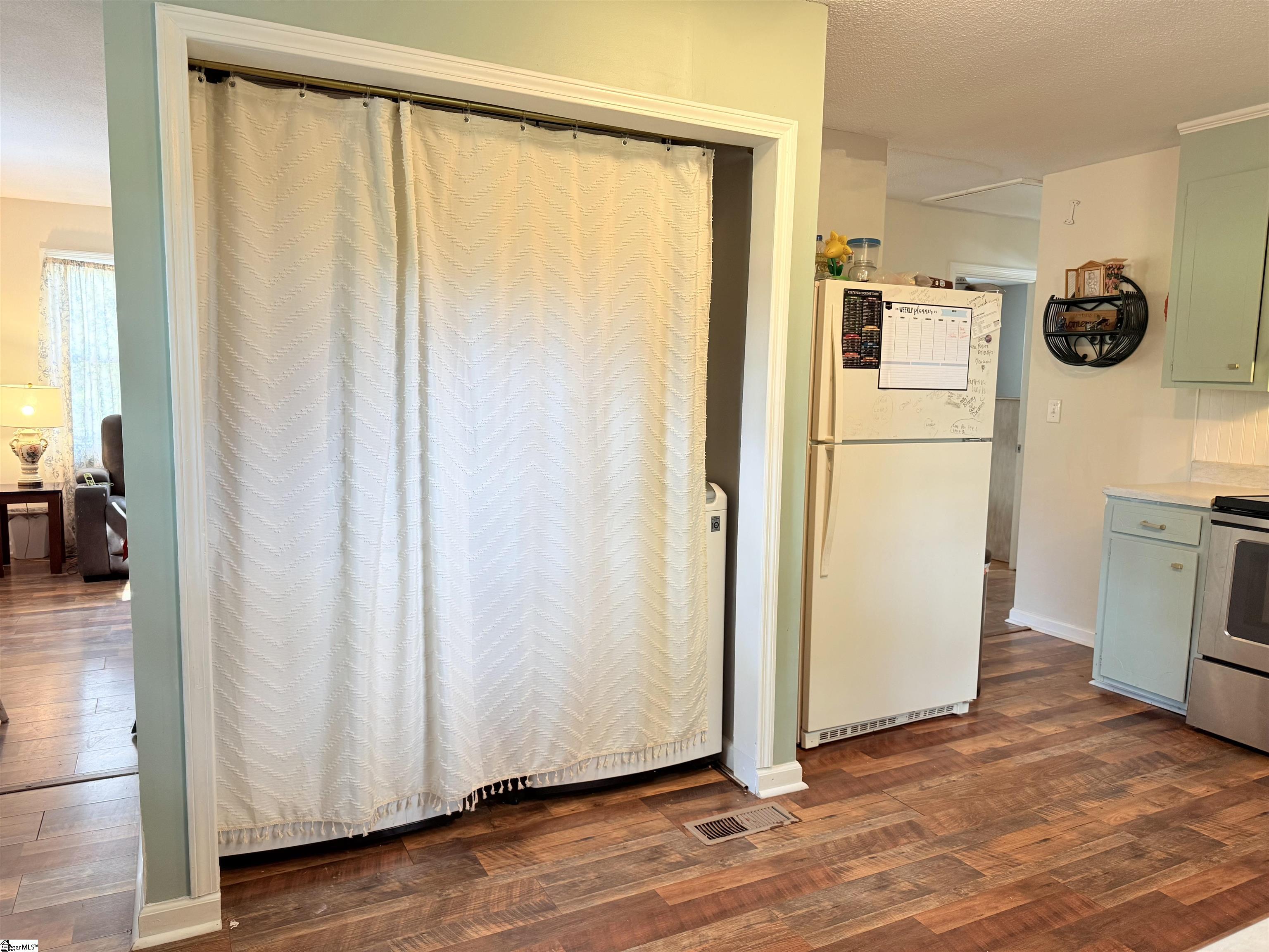 Anderson, South Carolina 29621, United States, 2 Bedrooms Bedrooms, ,1 BathroomBathrooms,Residential,Active,153388