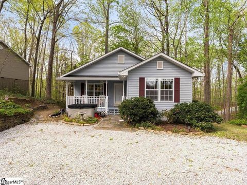 Photo of 55 Wildflower Lane, Travelers Rest, SC 29690 (MLS # 1587399)