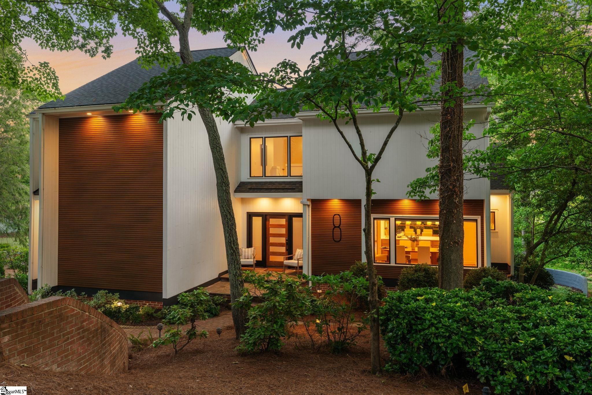 8 De Braham Court