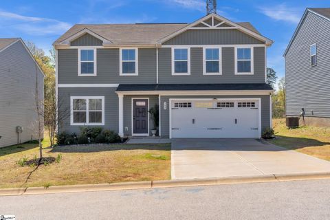 Photo of 300 Timberwild Drive, Greenville, SC 29605 (MLS # 1586369)