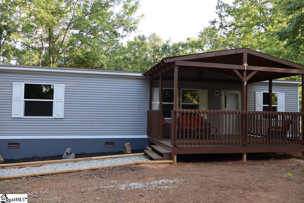 104 Trout Stree S Greenwood Street, Greenwood, SC, 29649
