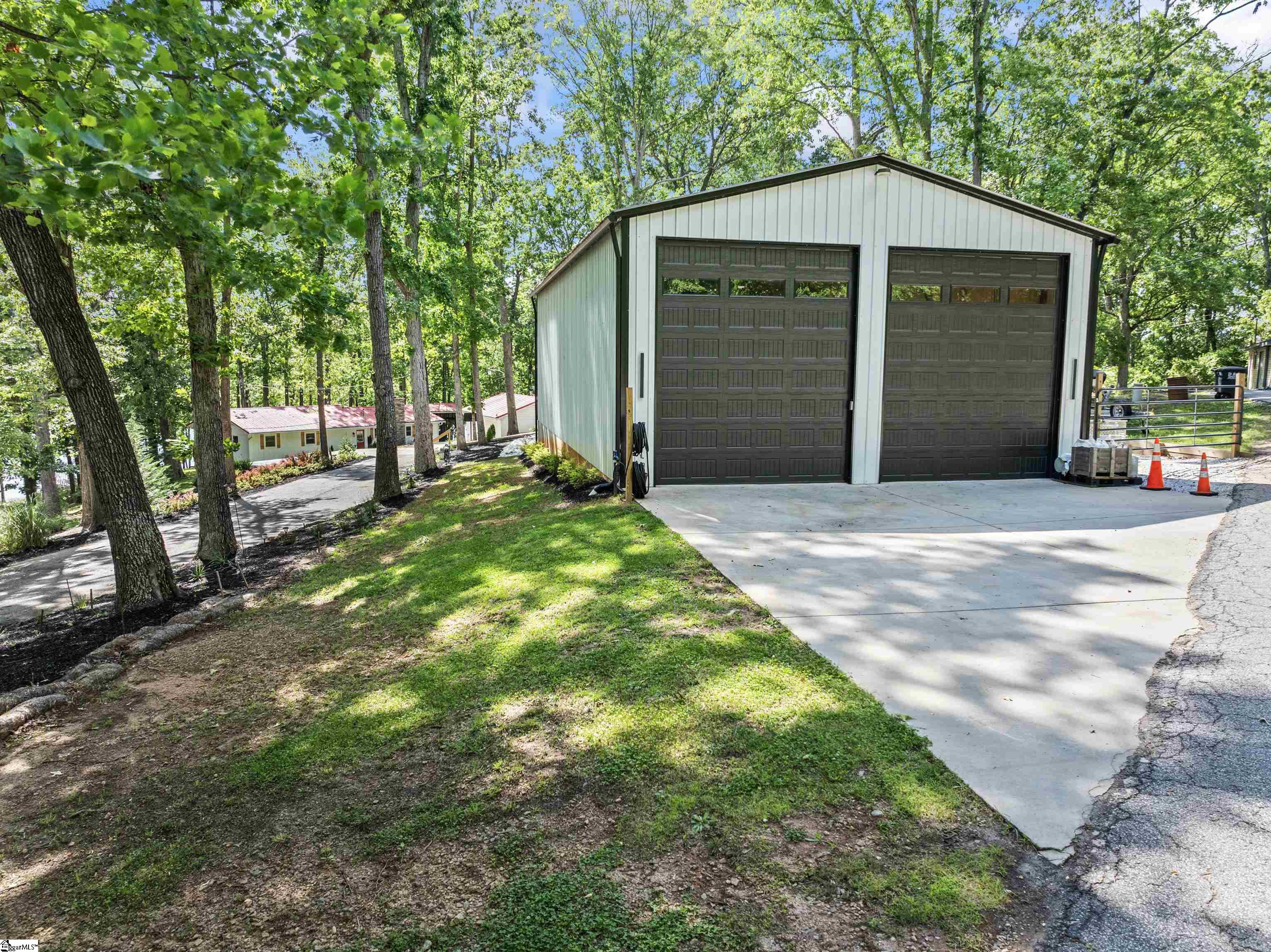 107 Paradise Lane