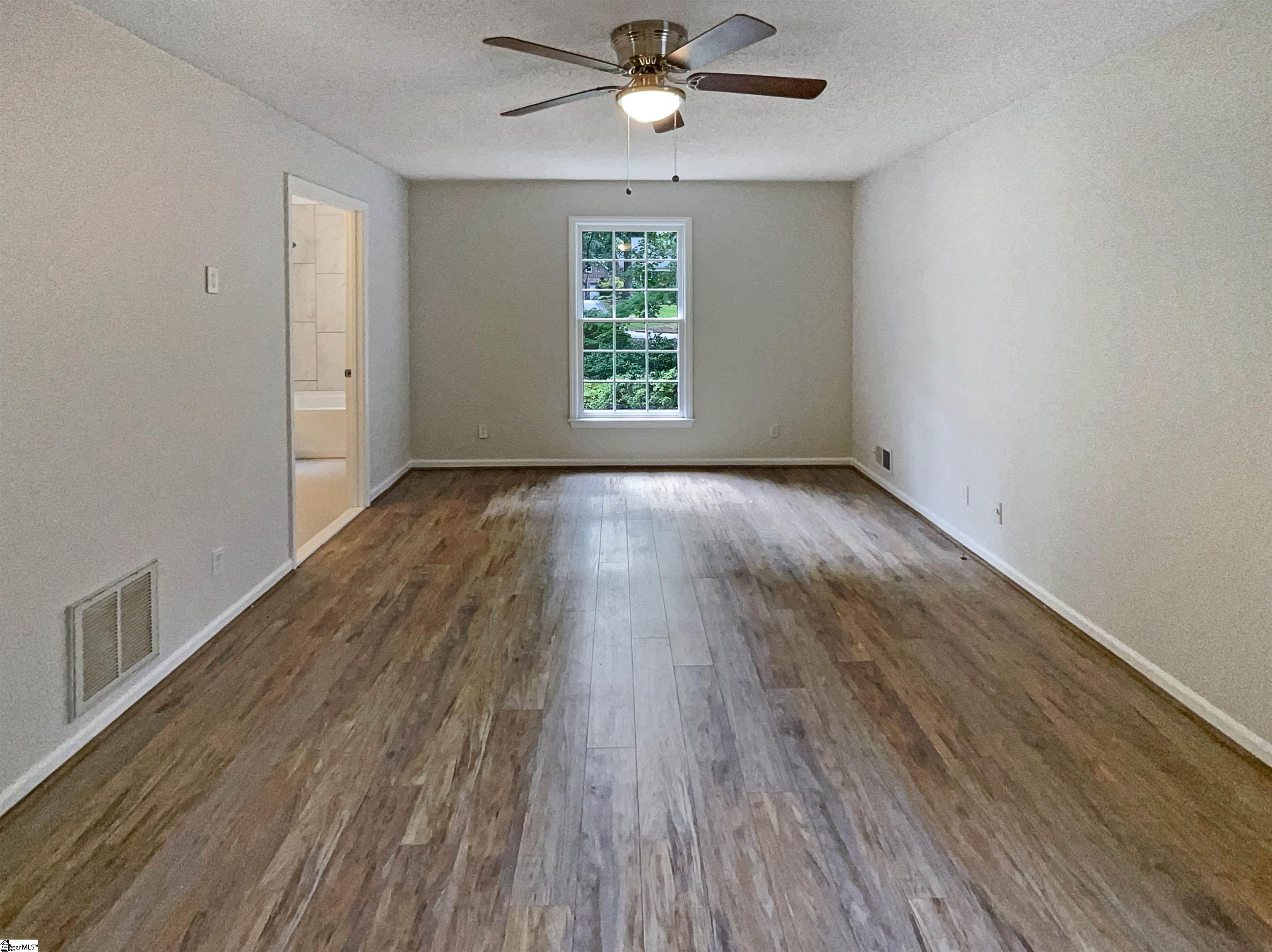 254 Heathwood Drive