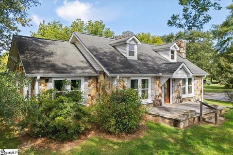 Photo of 2549 Six Mile Highway, Central, SC 29630 (MLS # 1571632)