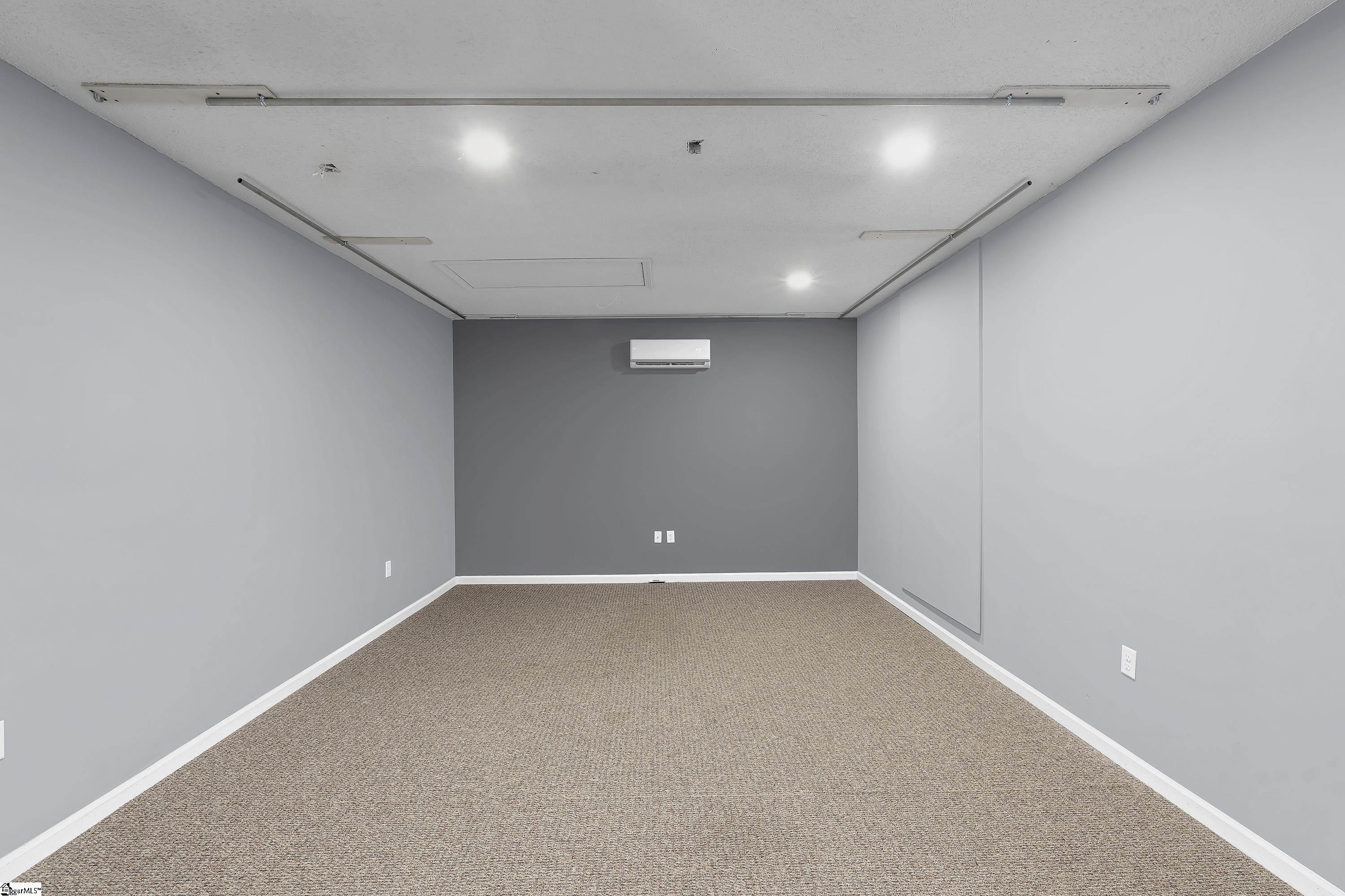 Greenville, South Carolina 29615, United States, 5 Bedrooms Bedrooms, ,4 BathroomsBathrooms,Residential,Active,244760