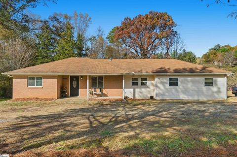 825 Railroad Street Pickens SC 29671