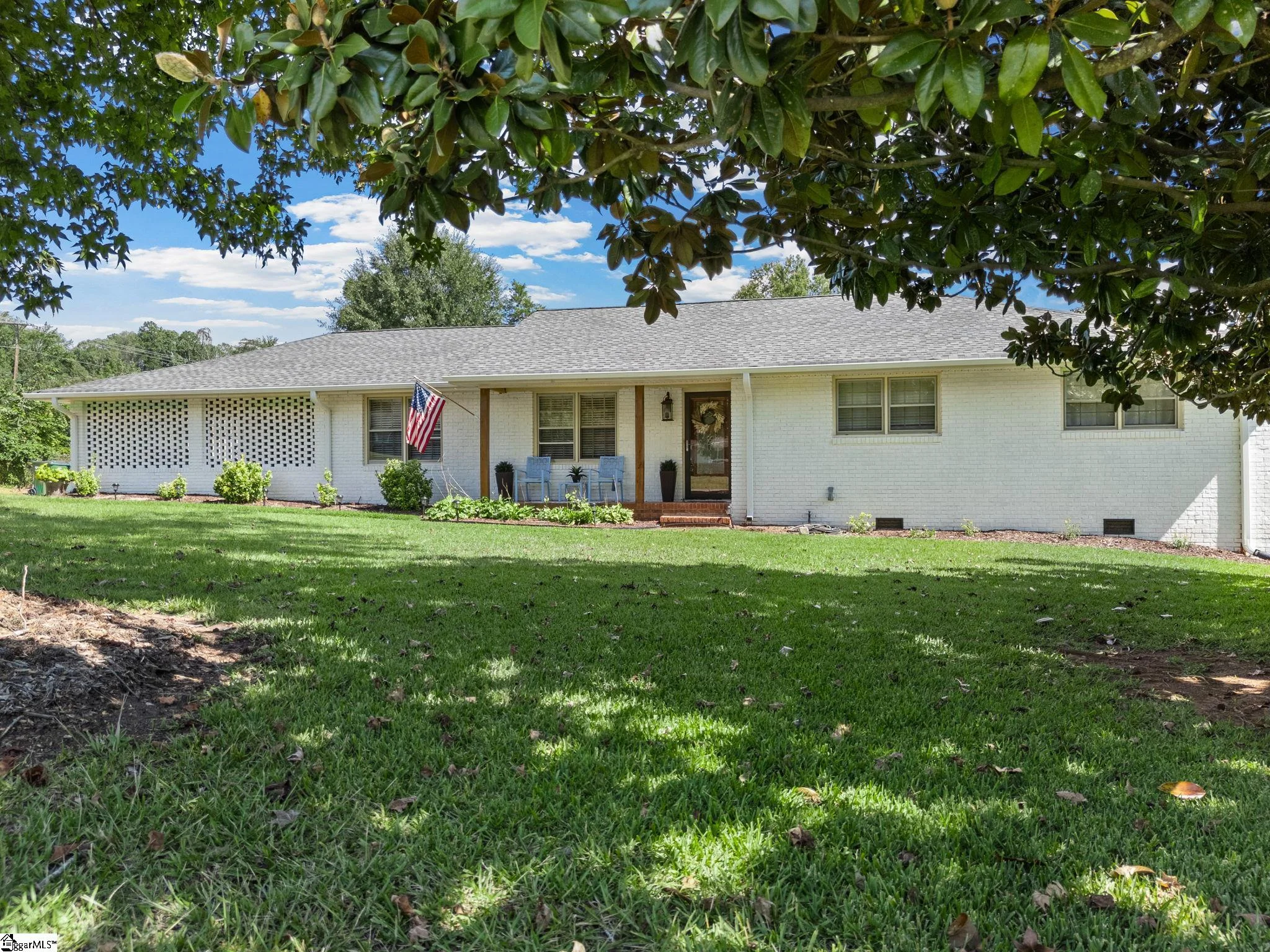 400 Lake Forest Drive
