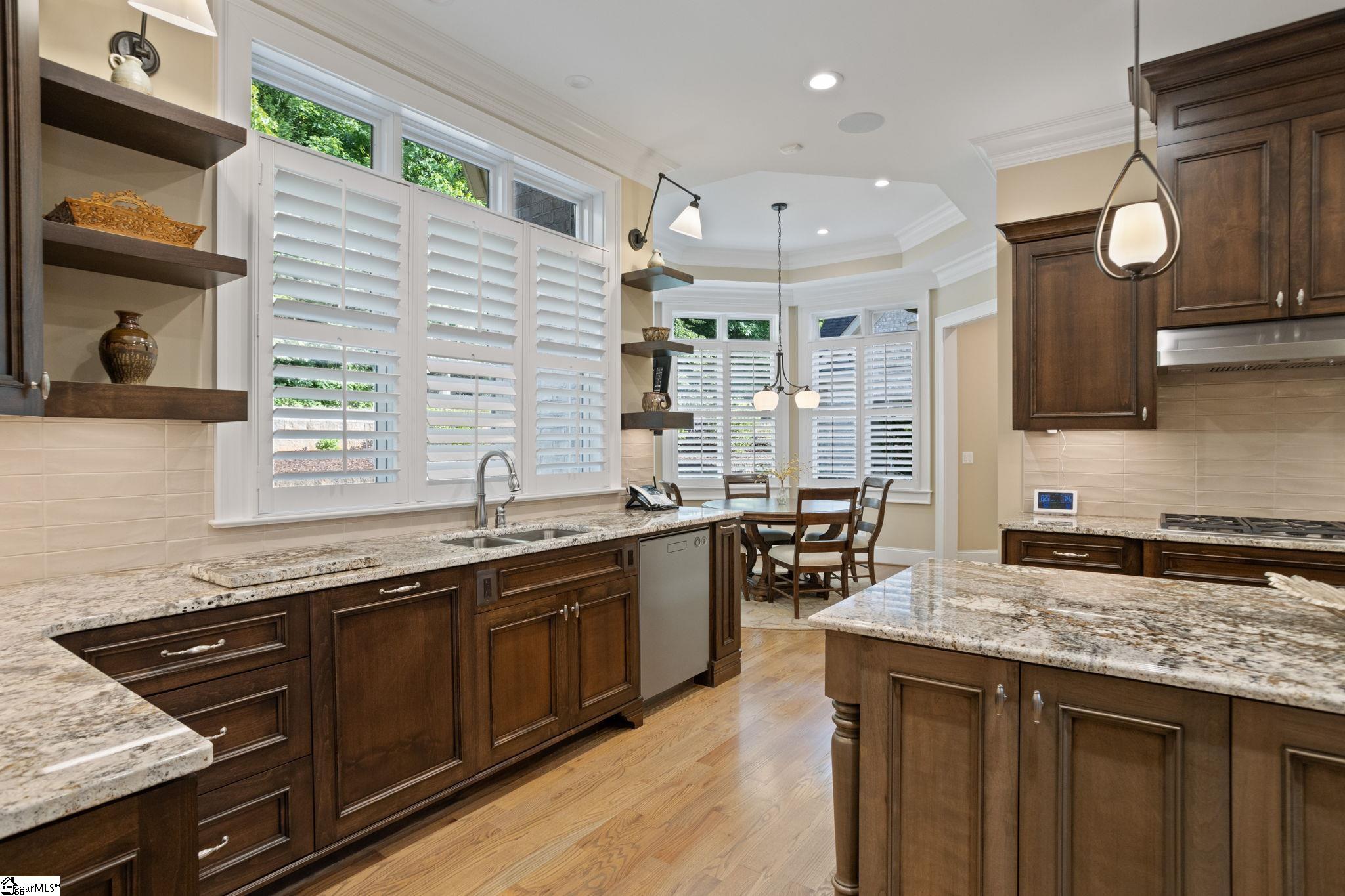 Greenville, South Carolina 29617, United States, 4 Bedrooms Bedrooms, ,5 BathroomsBathrooms,Residential,Active,146710