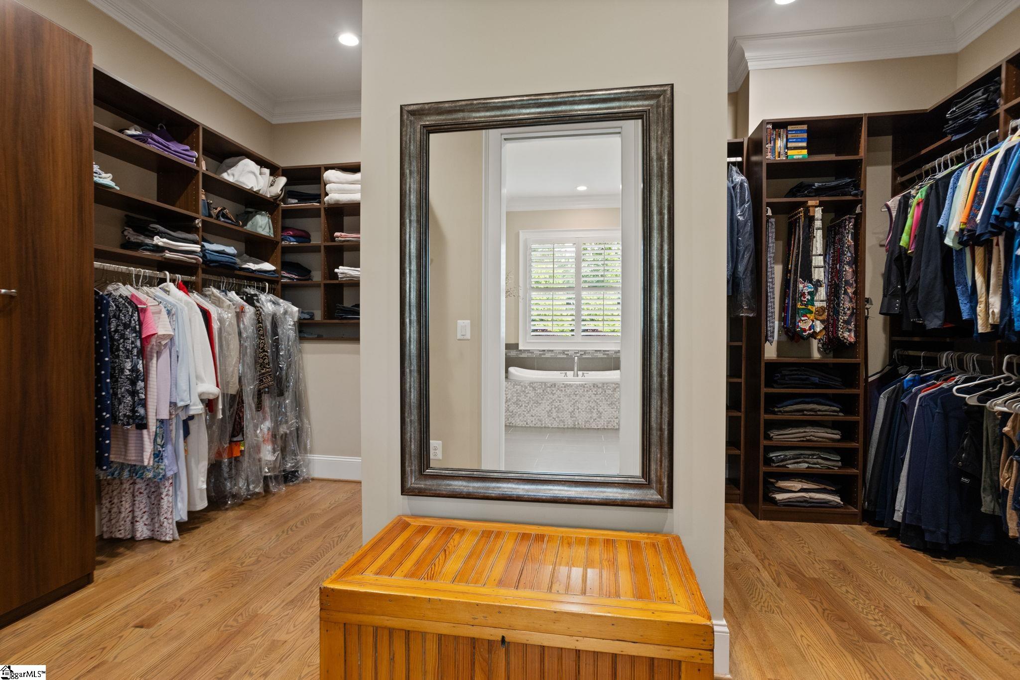 Greenville, South Carolina 29617, United States, 4 Bedrooms Bedrooms, ,5 BathroomsBathrooms,Residential,Active,146710