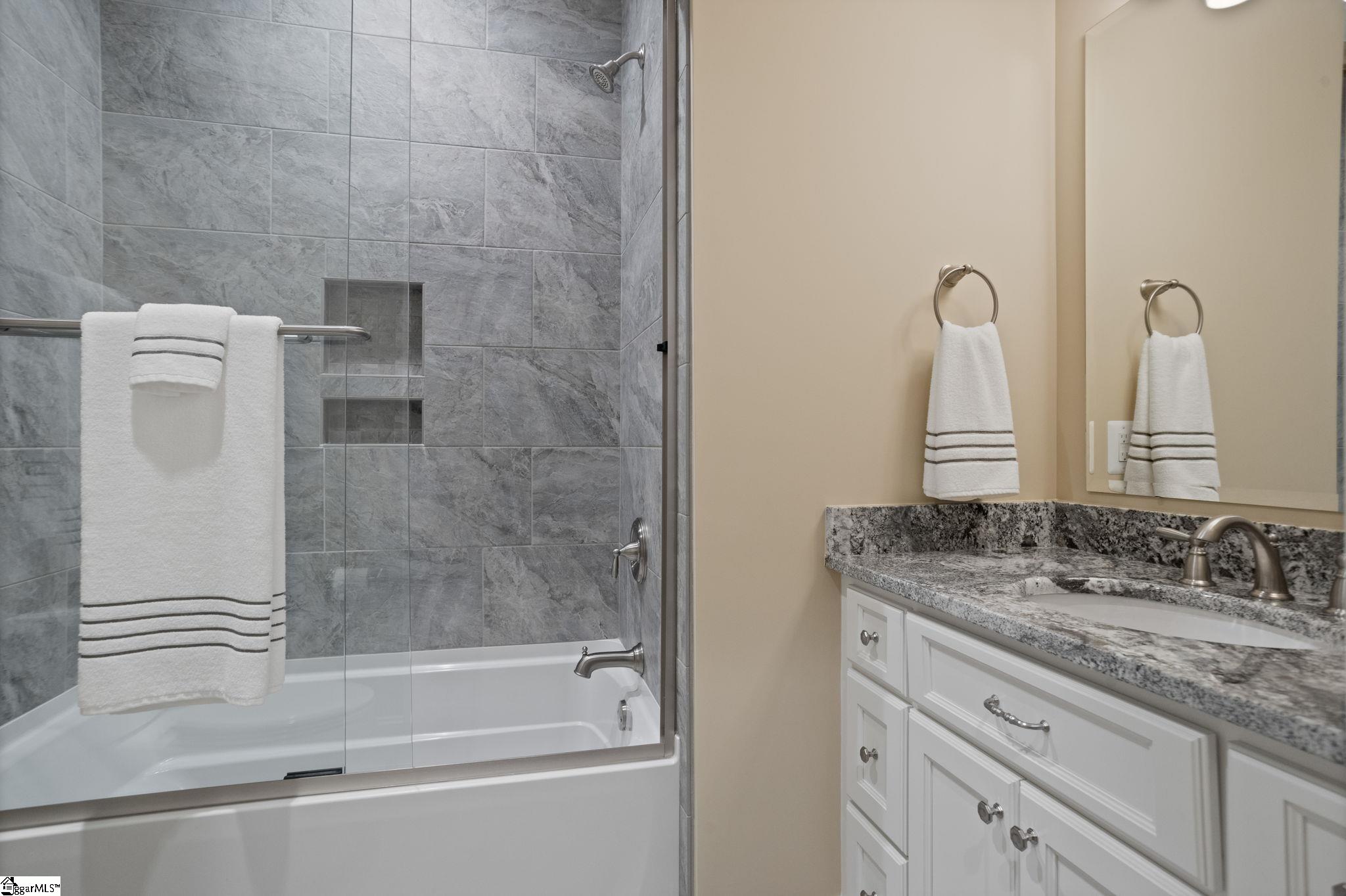 Greenville, South Carolina 29617, United States, 4 Bedrooms Bedrooms, ,5 BathroomsBathrooms,Residential,Active,146710