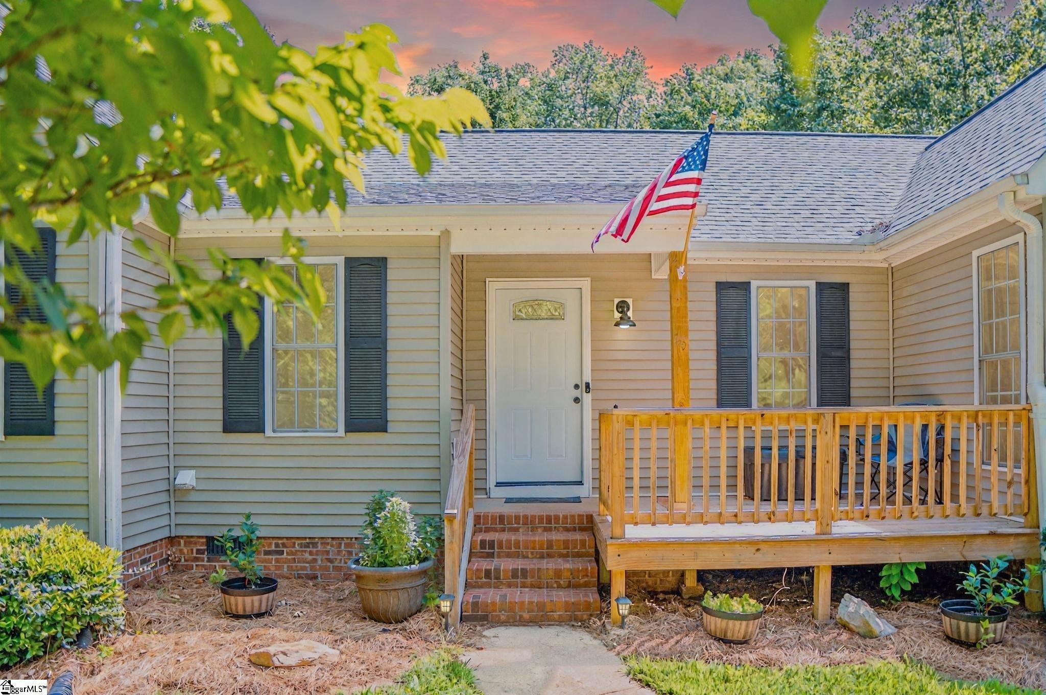284 Huntington Drive