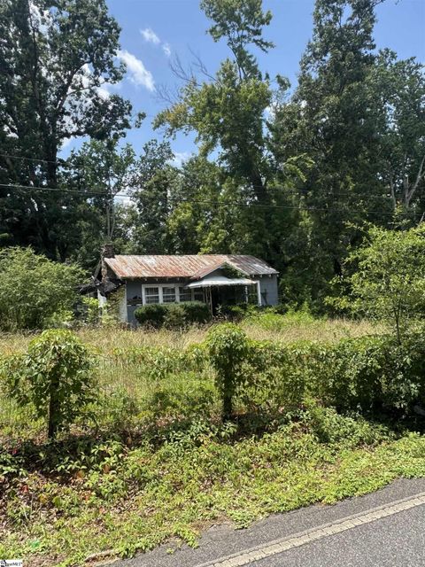Photo of 125 Pleasant Retreat Road, Travelers Rest, SC 29690 (MLS # 1596313)