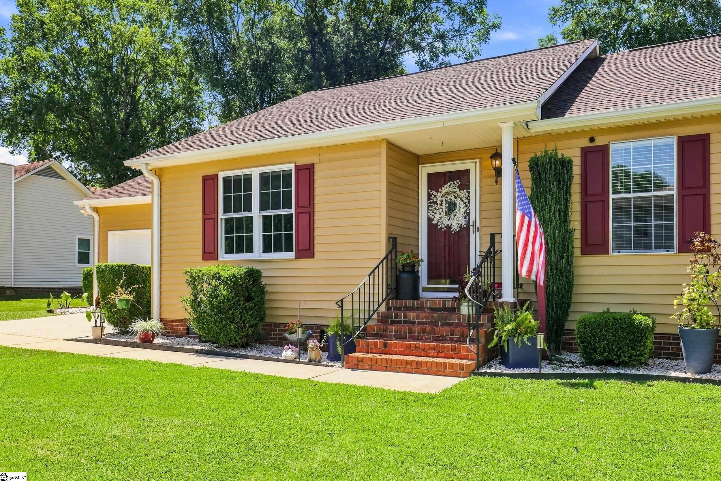 1009 Willow Run Road
