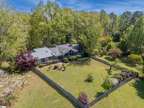 Photo of 176 Fox Run Lane, Tryon, NC 28782 (MLS # 1590528)