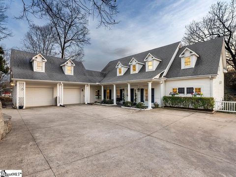 Photo of 158 Lake Bowen Drive, Inman, SC 29349 (MLS # 1584020)