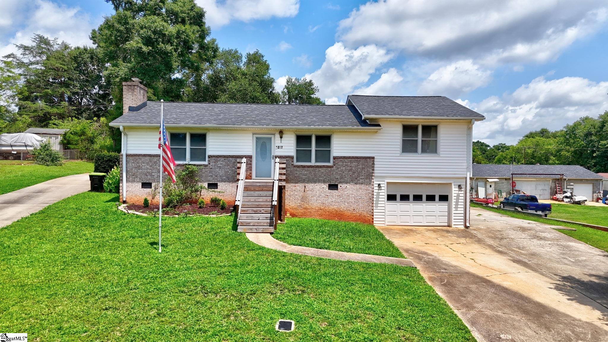 317 Bentwood Road, Piedmont, SC, 29673