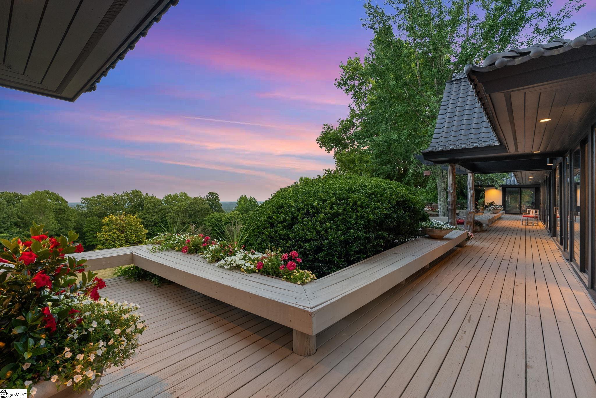 110 Huckleberry Ridge