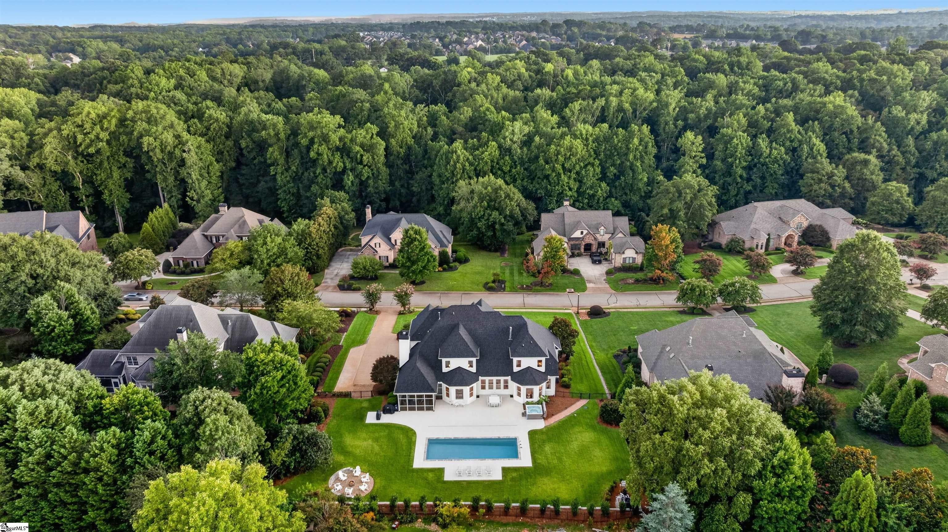 128 Ramsford Lane