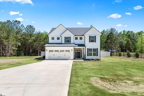 Photo of 237 Black Road, Simpsonville, SC 29680 (MLS # 1588952)