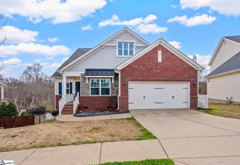 Photo of 240 Rivers Edge Circle, Simpsonville, SC 29680 (MLS # 1583642)