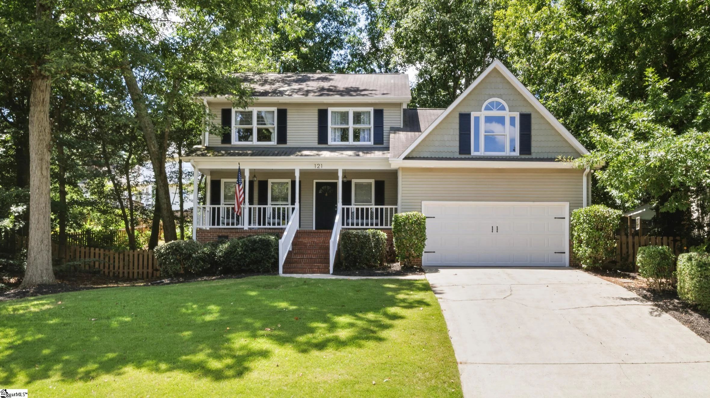 121 River Way Drive