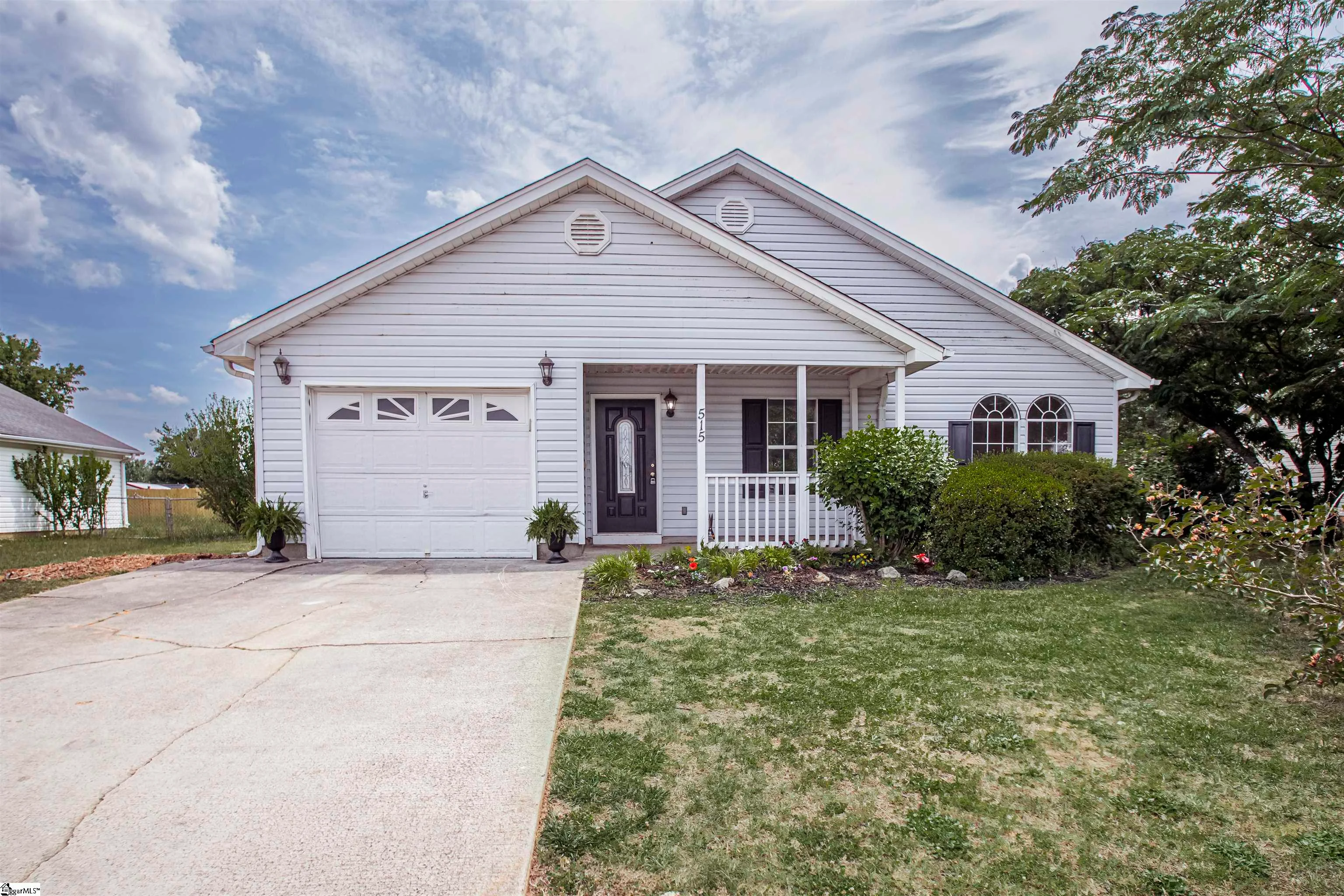 515 Climbing Rose Court