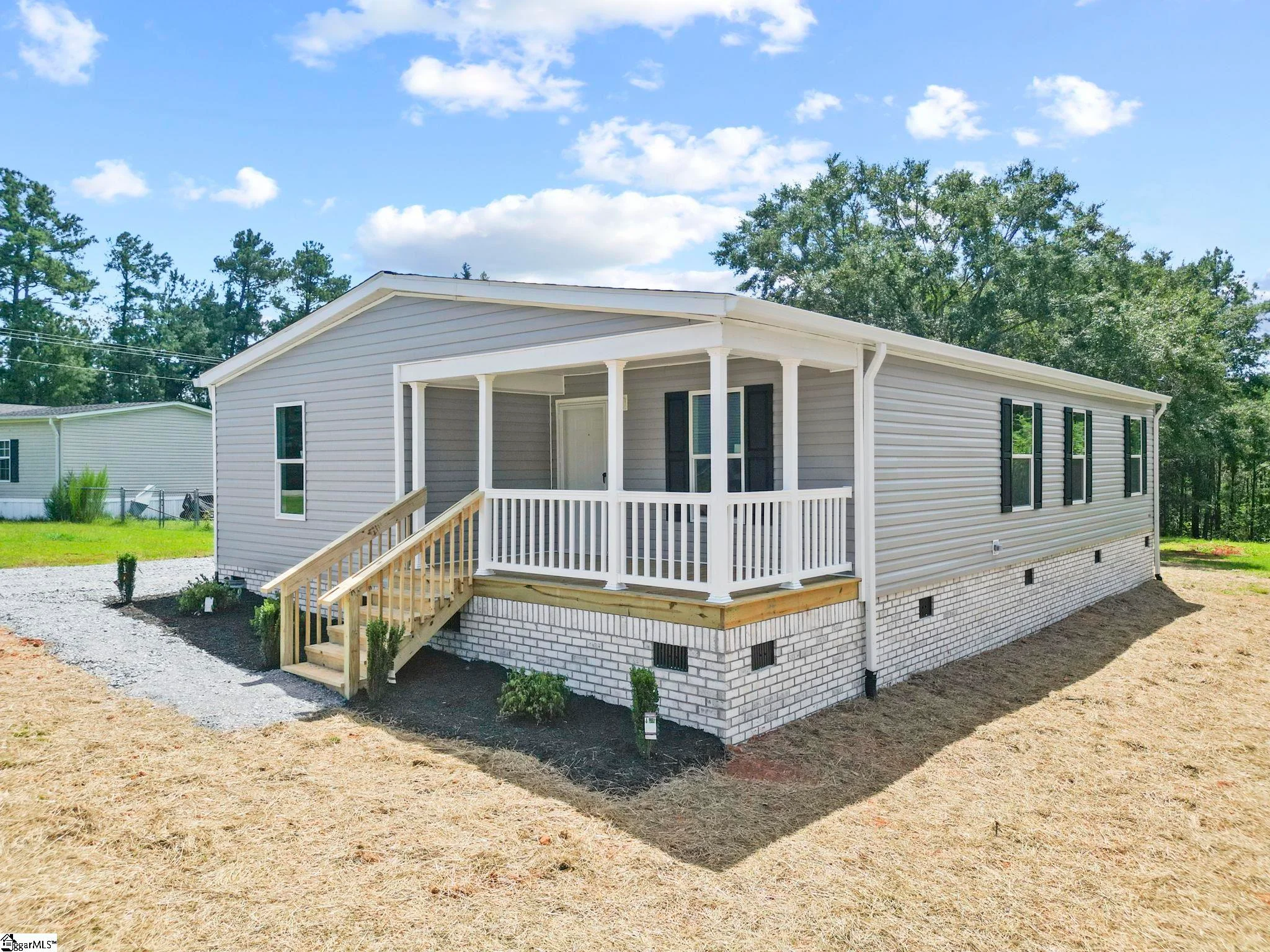 103 Riverview Park