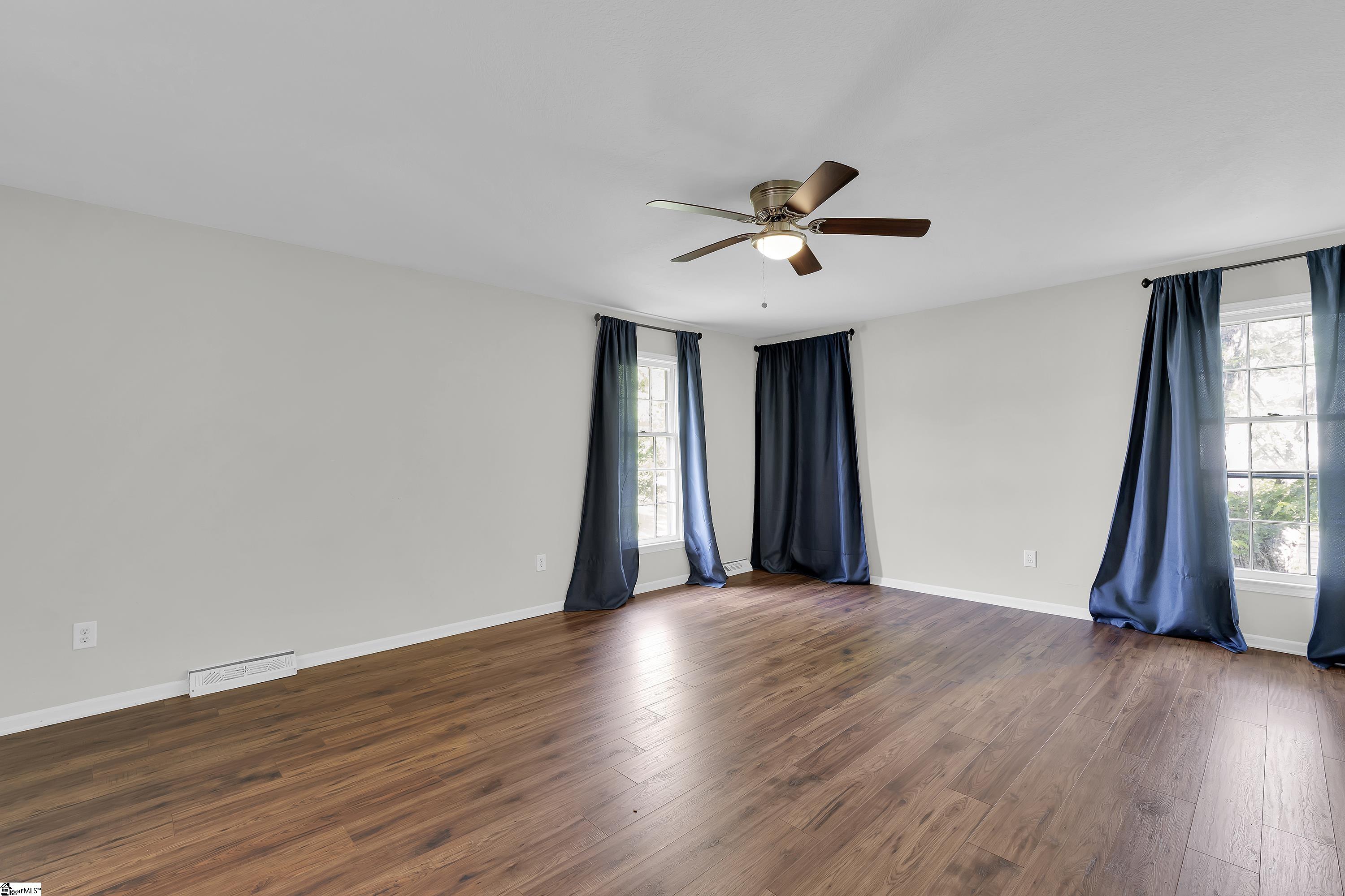 Greenville, South Carolina 29615, United States, 4 Bedrooms Bedrooms, ,4 BathroomsBathrooms,Residential,Active,138772