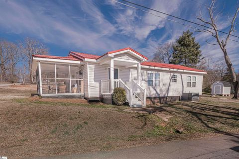 Photo of 109 Pace Street, Easley, SC 29640 (MLS # 1580039)