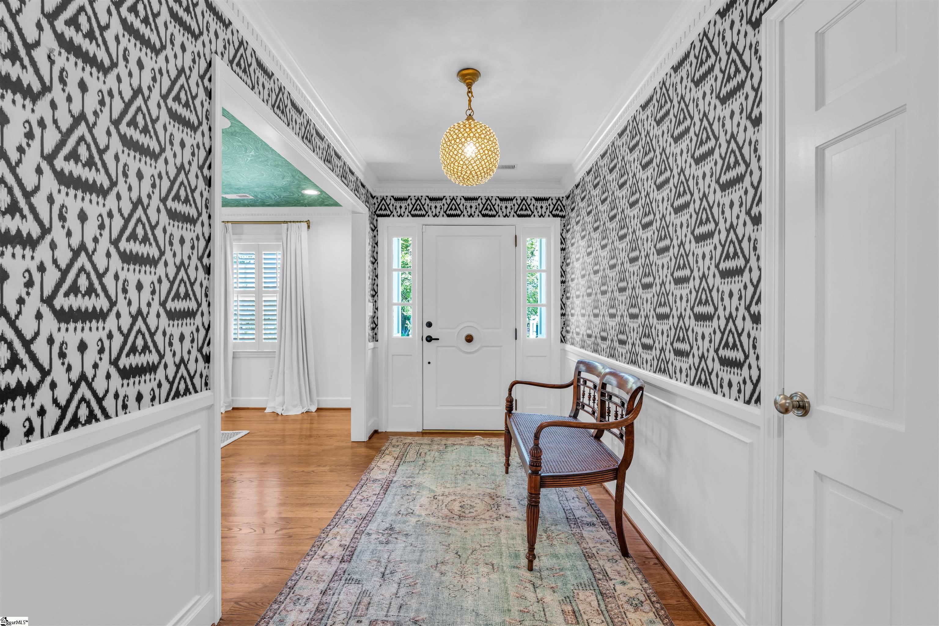 14 Chanticleer Drive