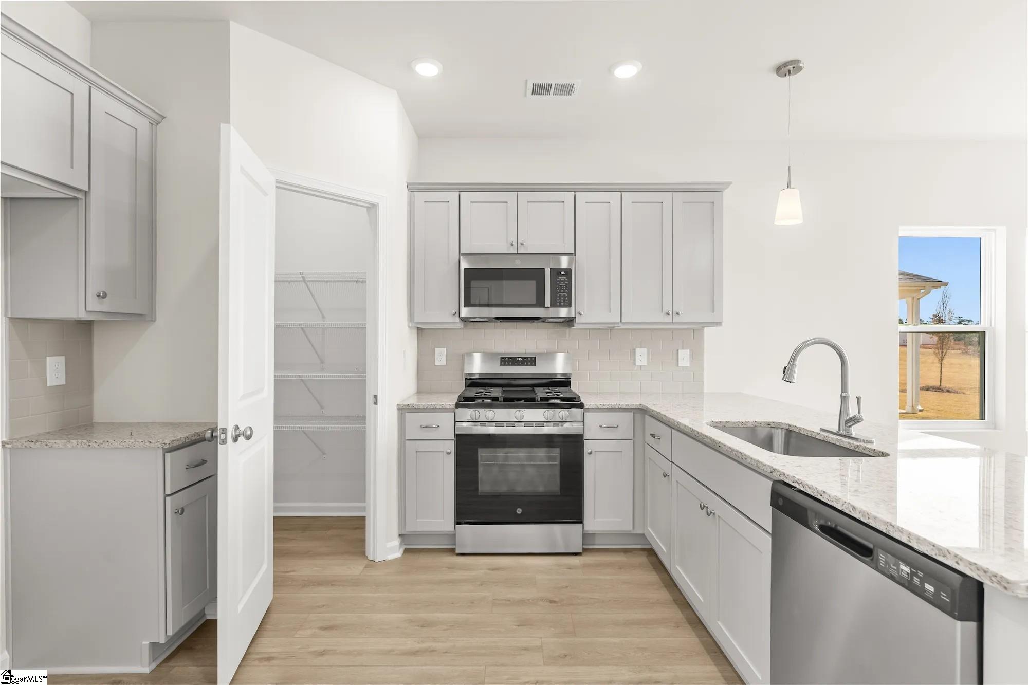 110 Cotesworth Street Lot 300 Tucker Ridge