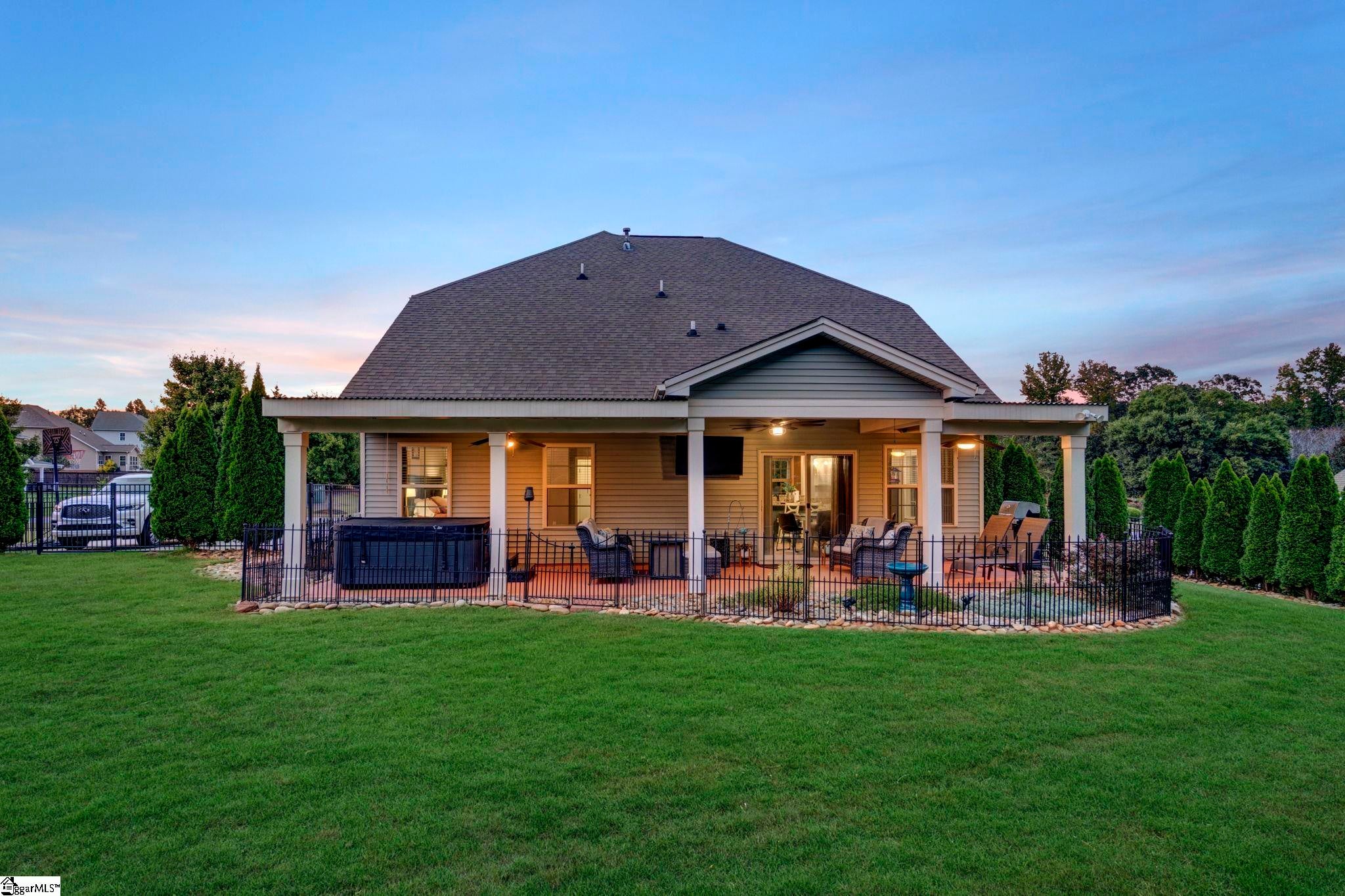 105 Avendell Drive