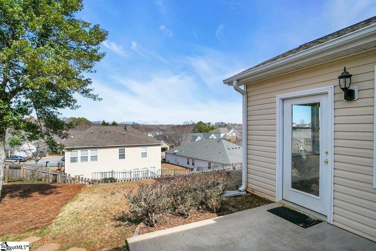 Taylors, South Carolina 29687, United States, 3 Bedrooms Bedrooms, ,2 BathroomsBathrooms,Residential,Pending,77885