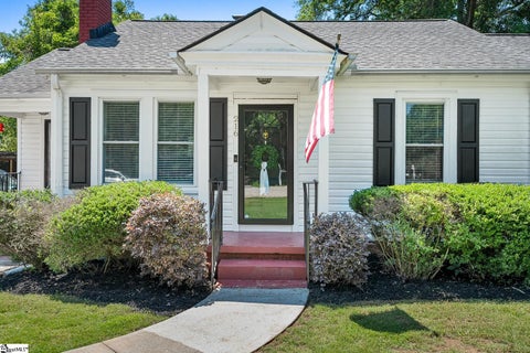 Photo of 216 Beth Drive, Greenville, SC 29609 (MLS # 1605974)