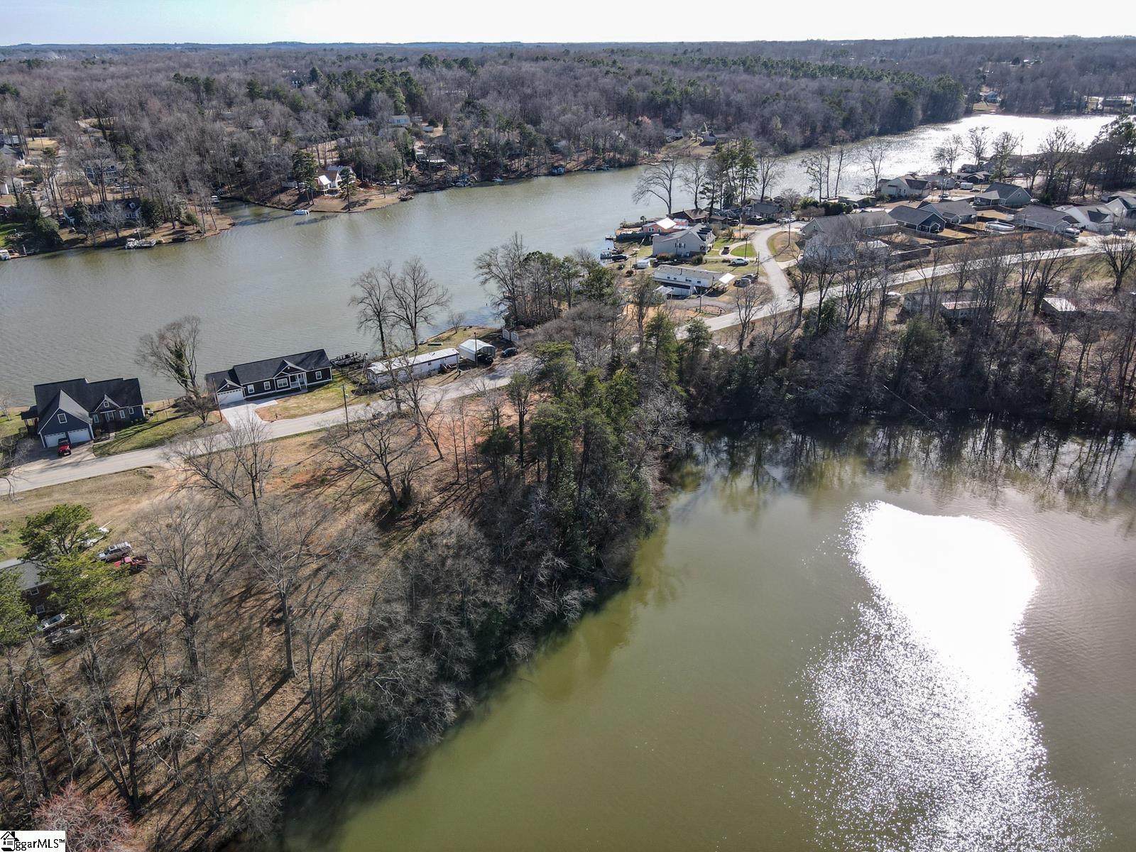 436/438 Berry Shoals Road