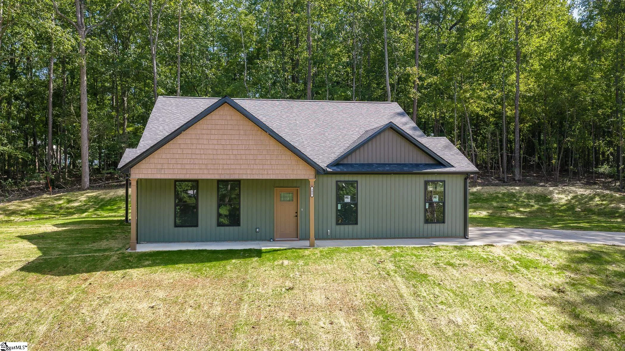 208 Eastbrook Road