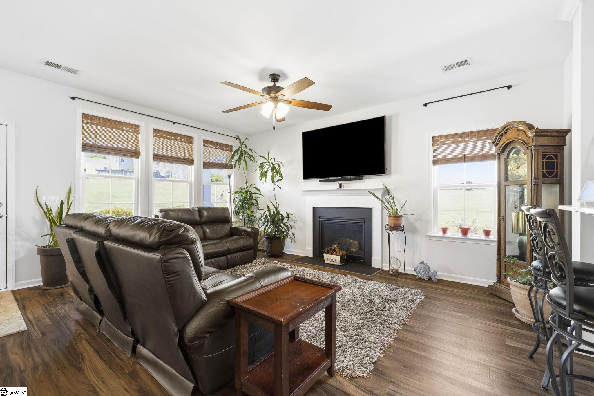 303 S Harvest Moon Way, Easley, SC Home for Sale 4 303 S Harvest Moon Way