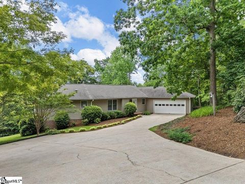 208 W Durham Street Landrum SC 29356