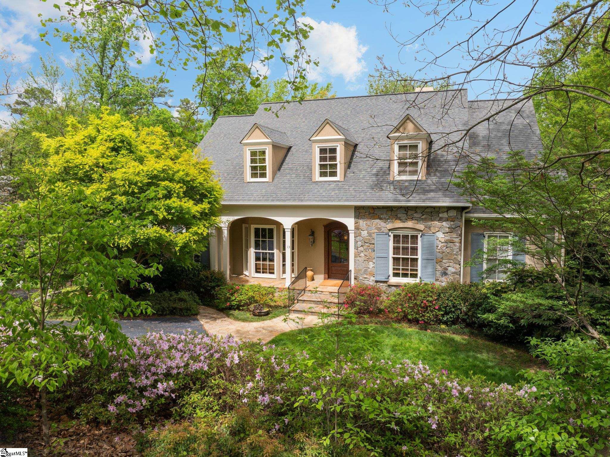 13 Country Club Drive