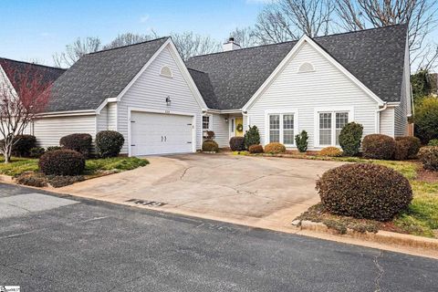 Photo of 139 Forest Lake Drive, Simpsonville, SC 29681 (MLS # 1582343)