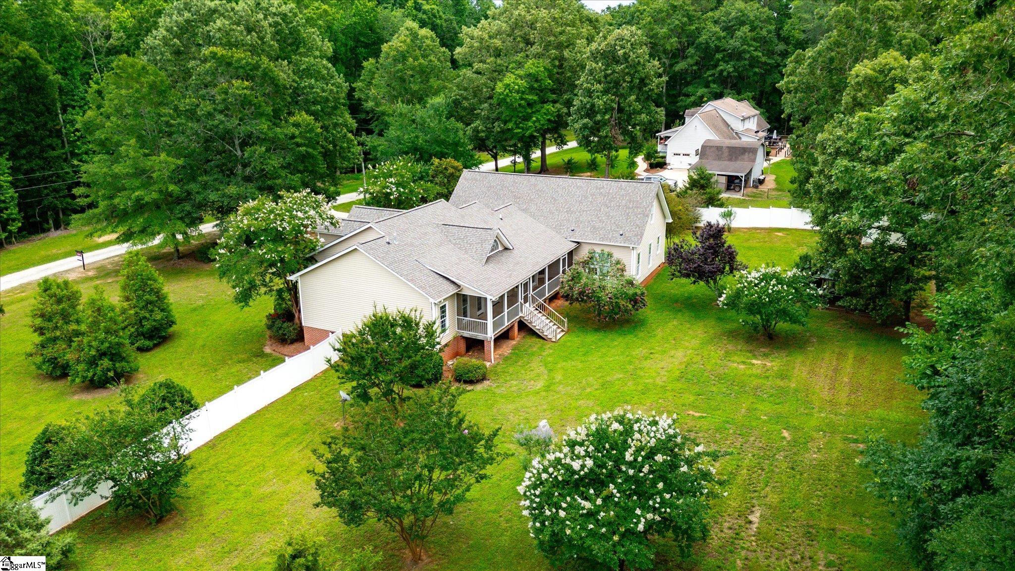 Clinton, South Carolina 29325, United States, 4 Bedrooms Bedrooms, ,4 BathroomsBathrooms,Residential,Contingent,151526