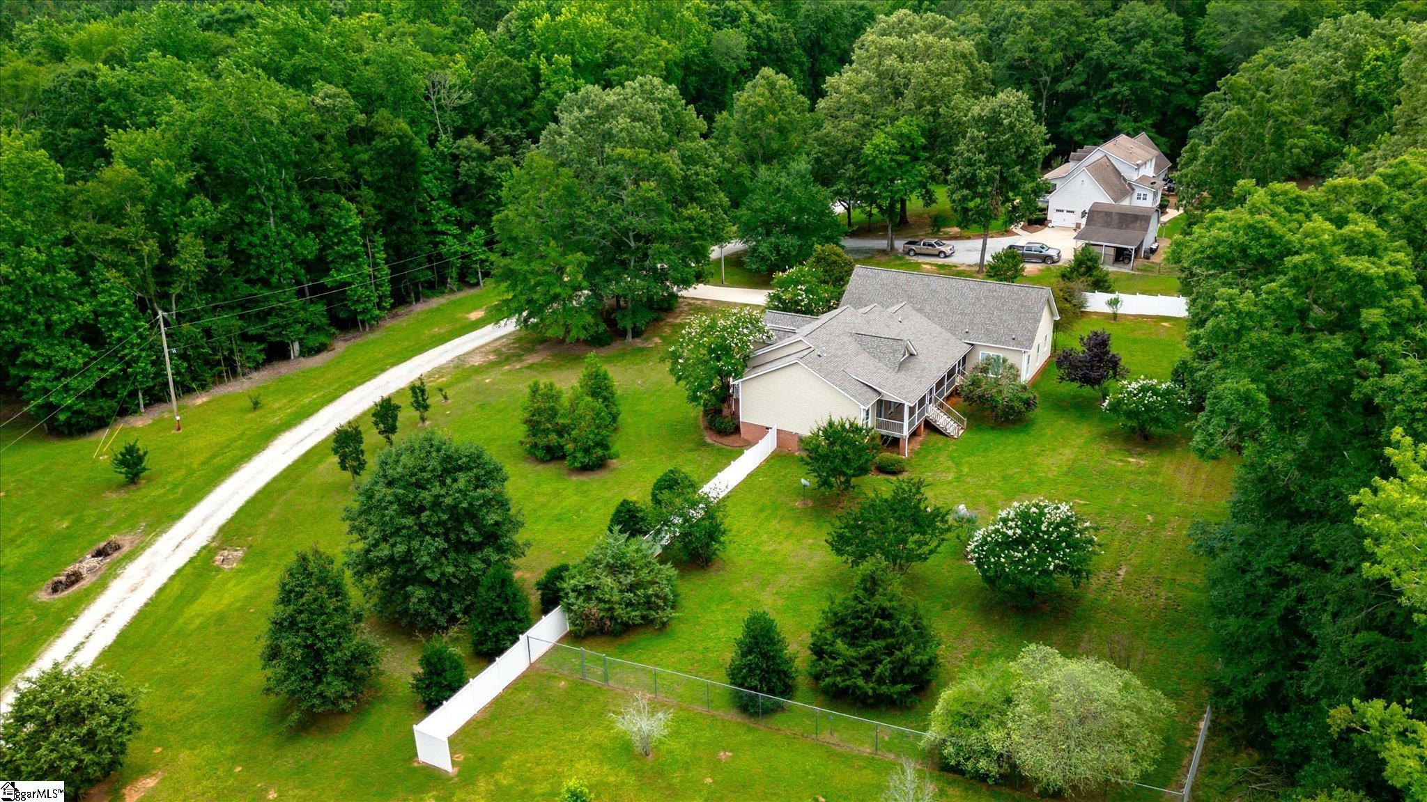 Clinton, South Carolina 29325, United States, 4 Bedrooms Bedrooms, ,4 BathroomsBathrooms,Residential,Contingent,151526