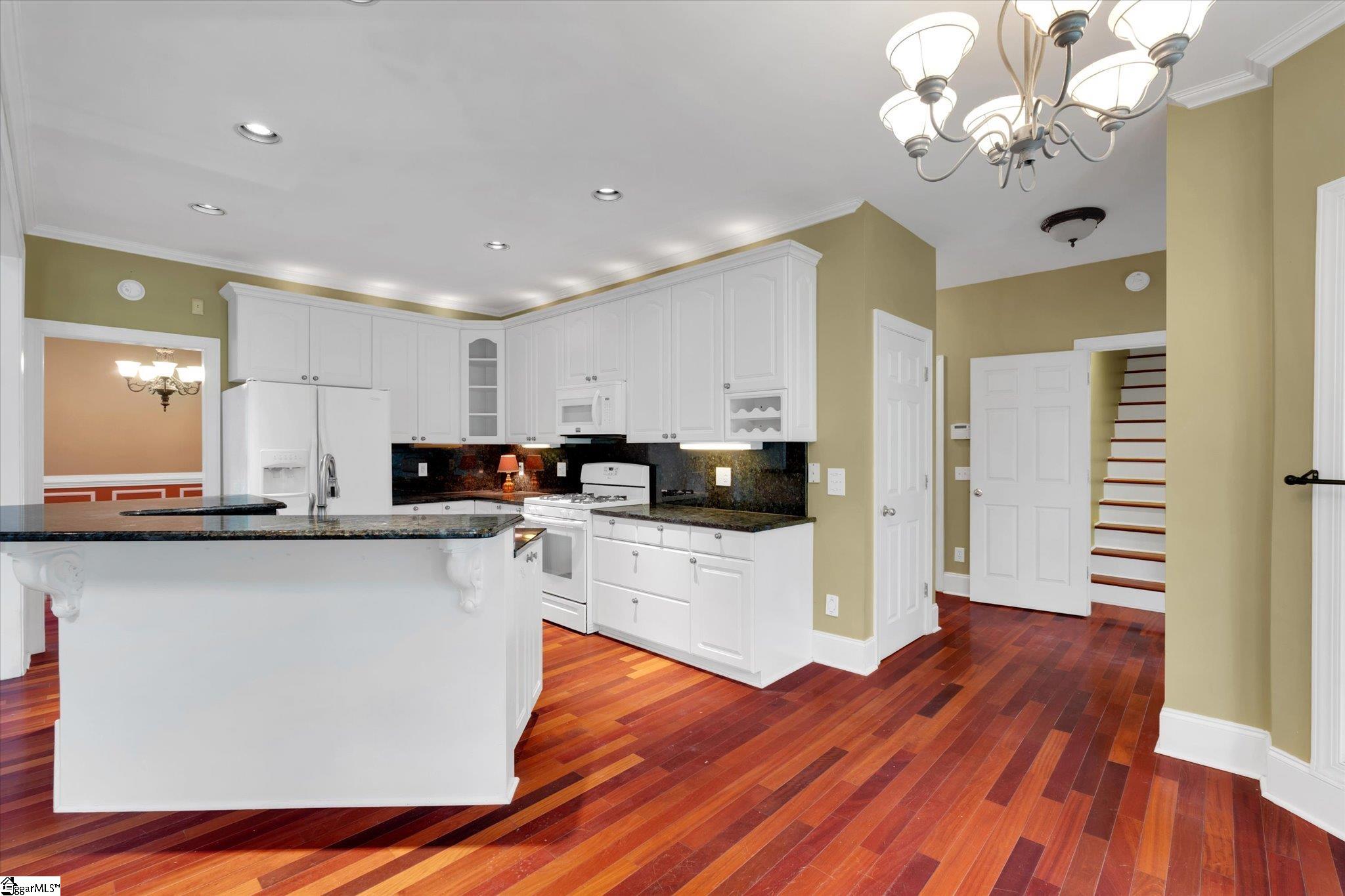 Clinton, South Carolina 29325, United States, 4 Bedrooms Bedrooms, ,4 BathroomsBathrooms,Residential,Contingent,151526