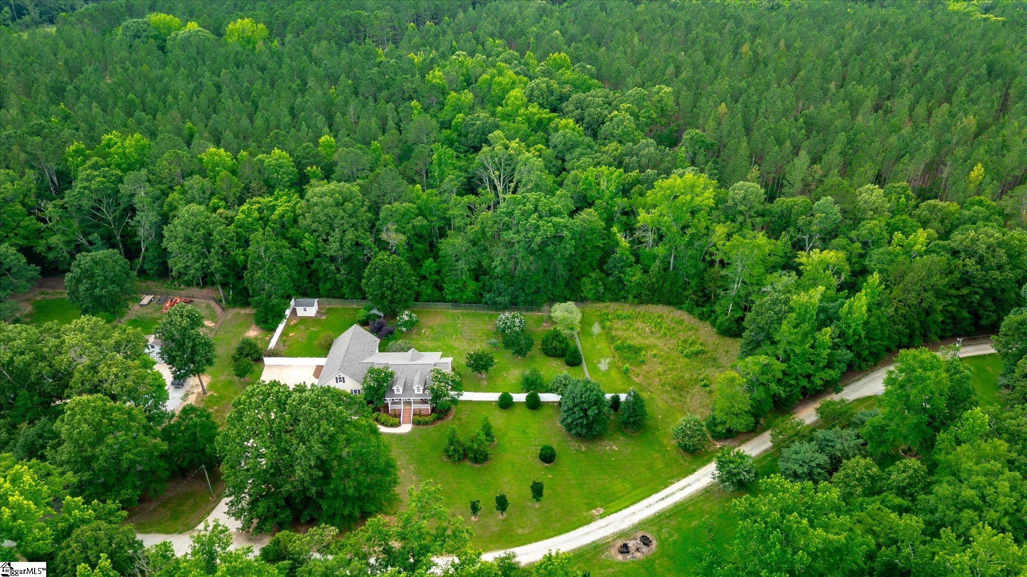 Clinton, South Carolina 29325, United States, 4 Bedrooms Bedrooms, ,4 BathroomsBathrooms,Residential,Contingent,151526