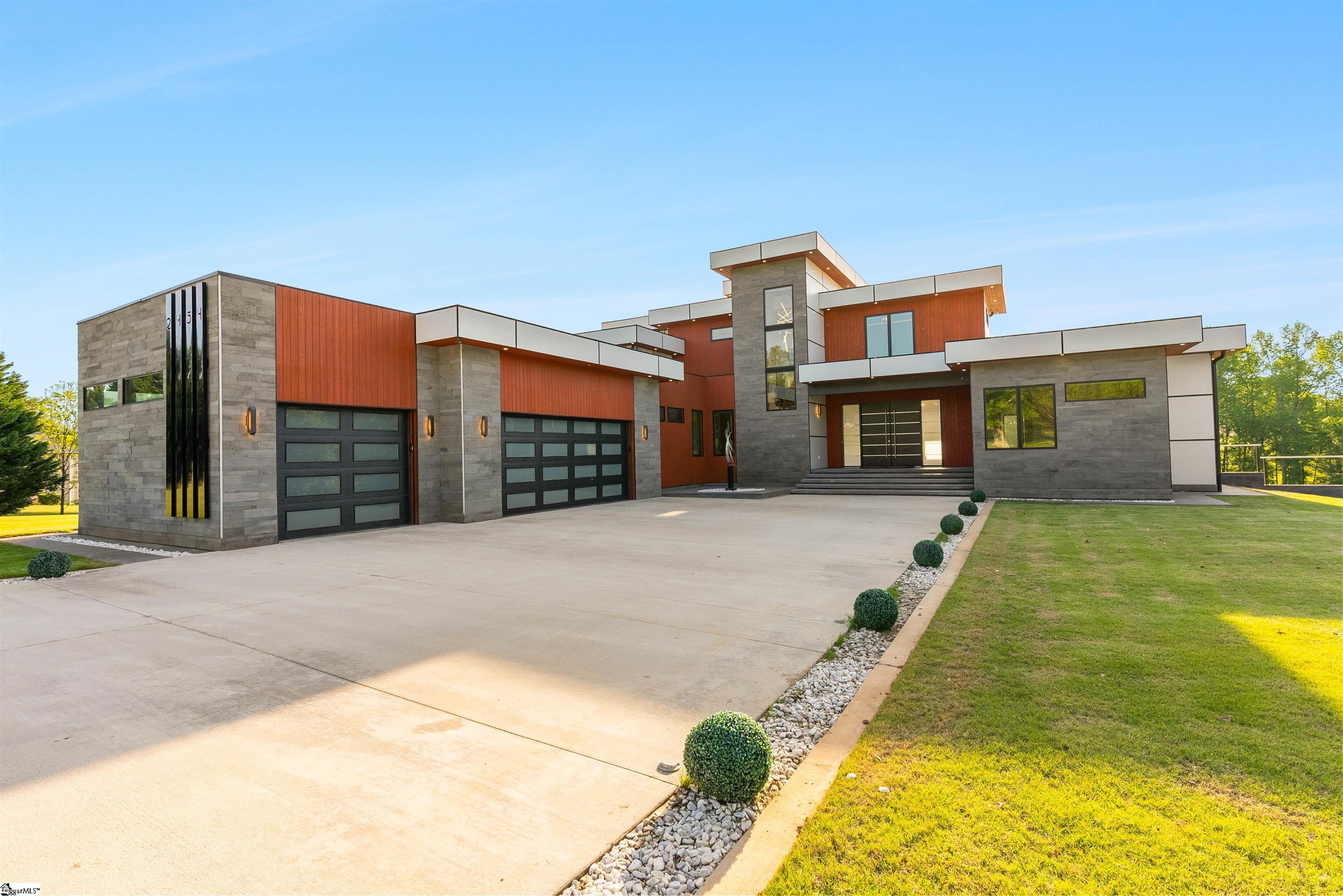 2454 Runion Road