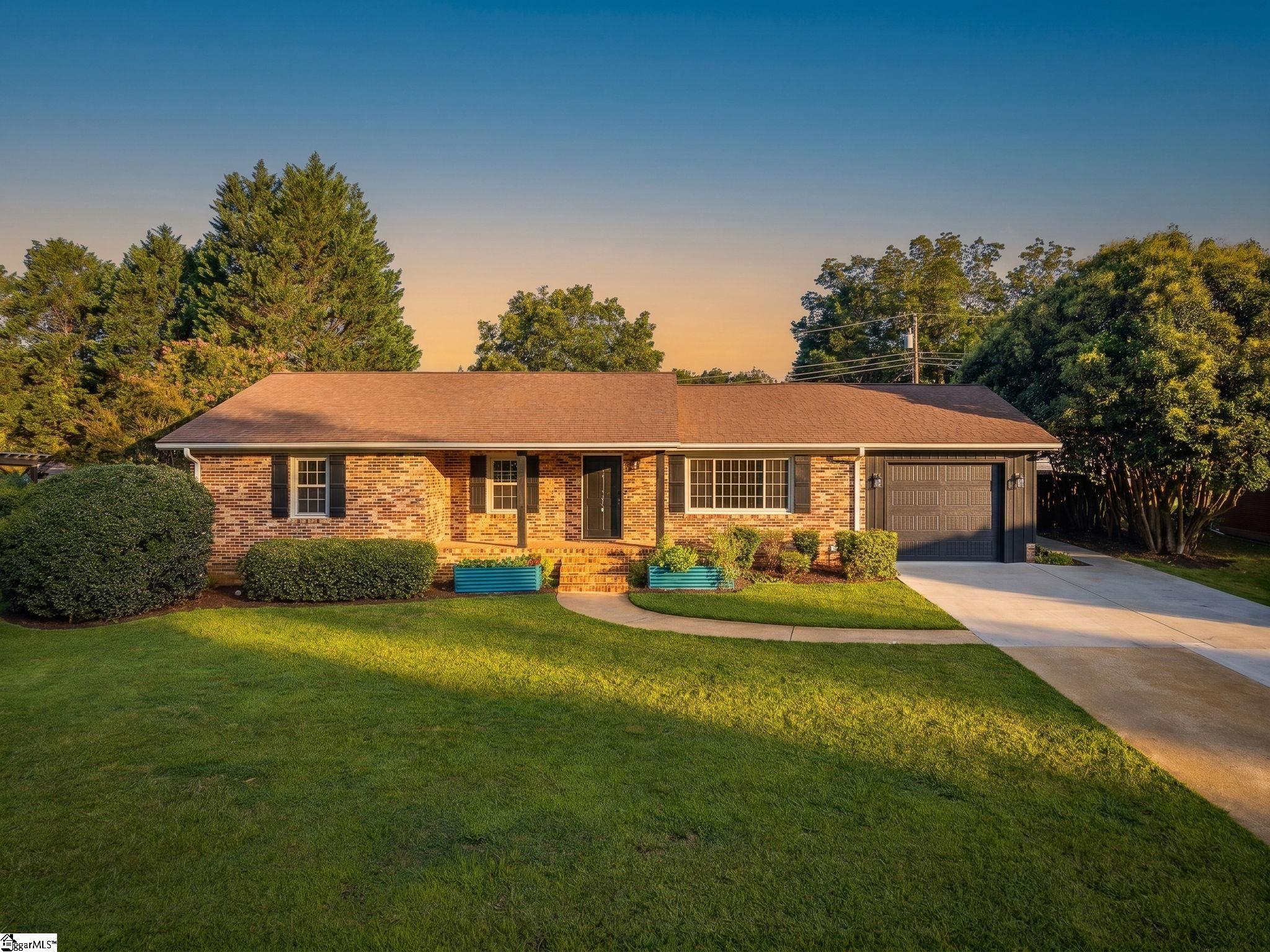 14 Queensbury Drive, Greenville, SC, 29617