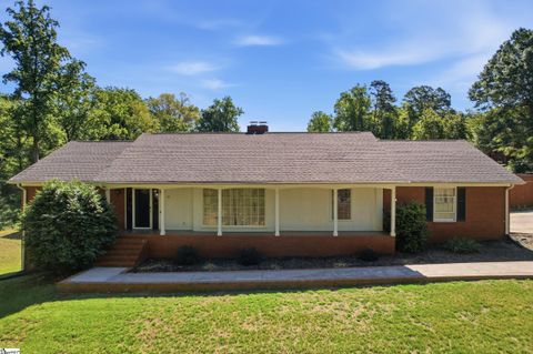 Photo of 500 Laurel Road, Easley, SC 29642 (MLS # 1592366)