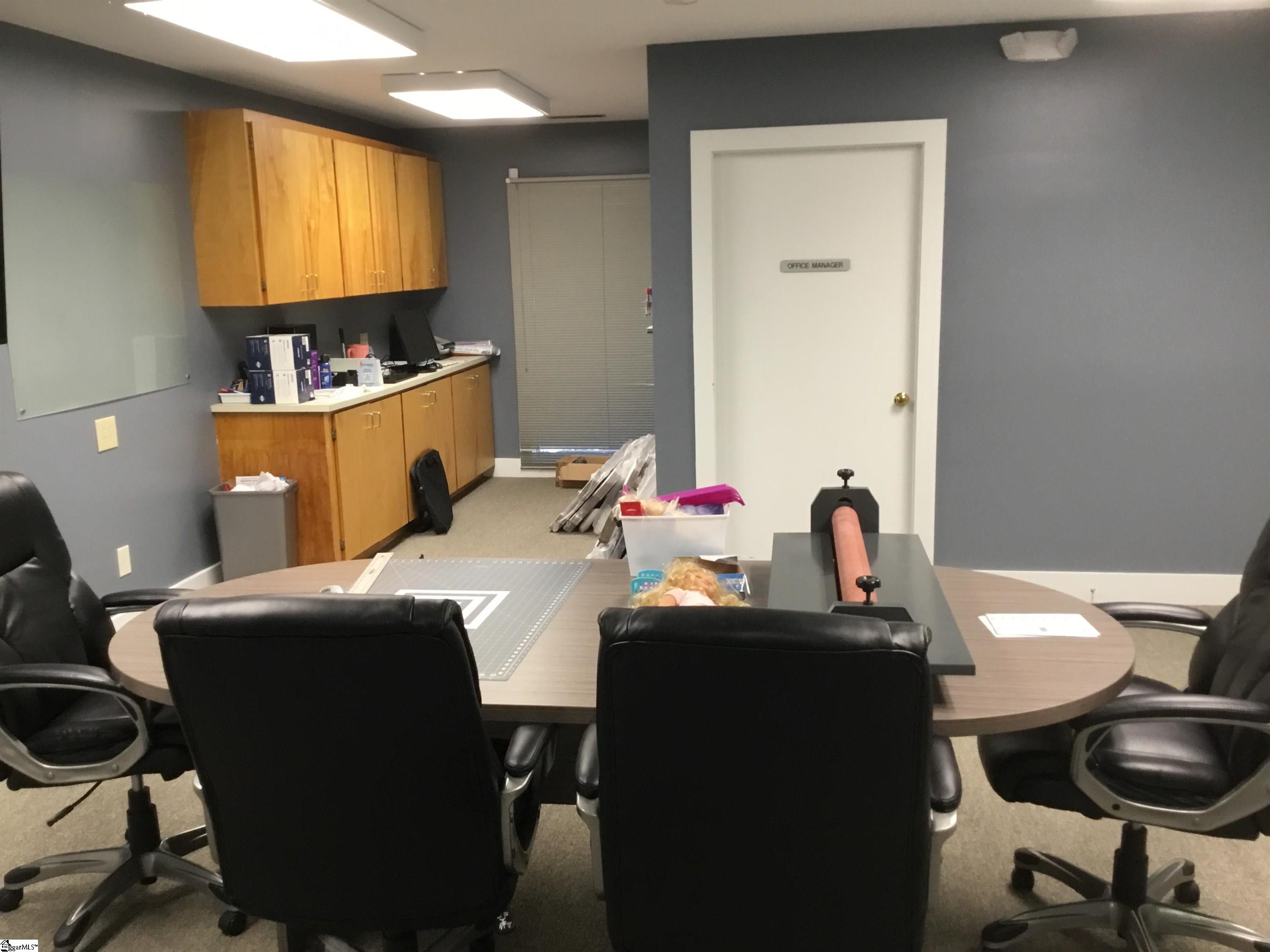 554 Memorial Drive Extension