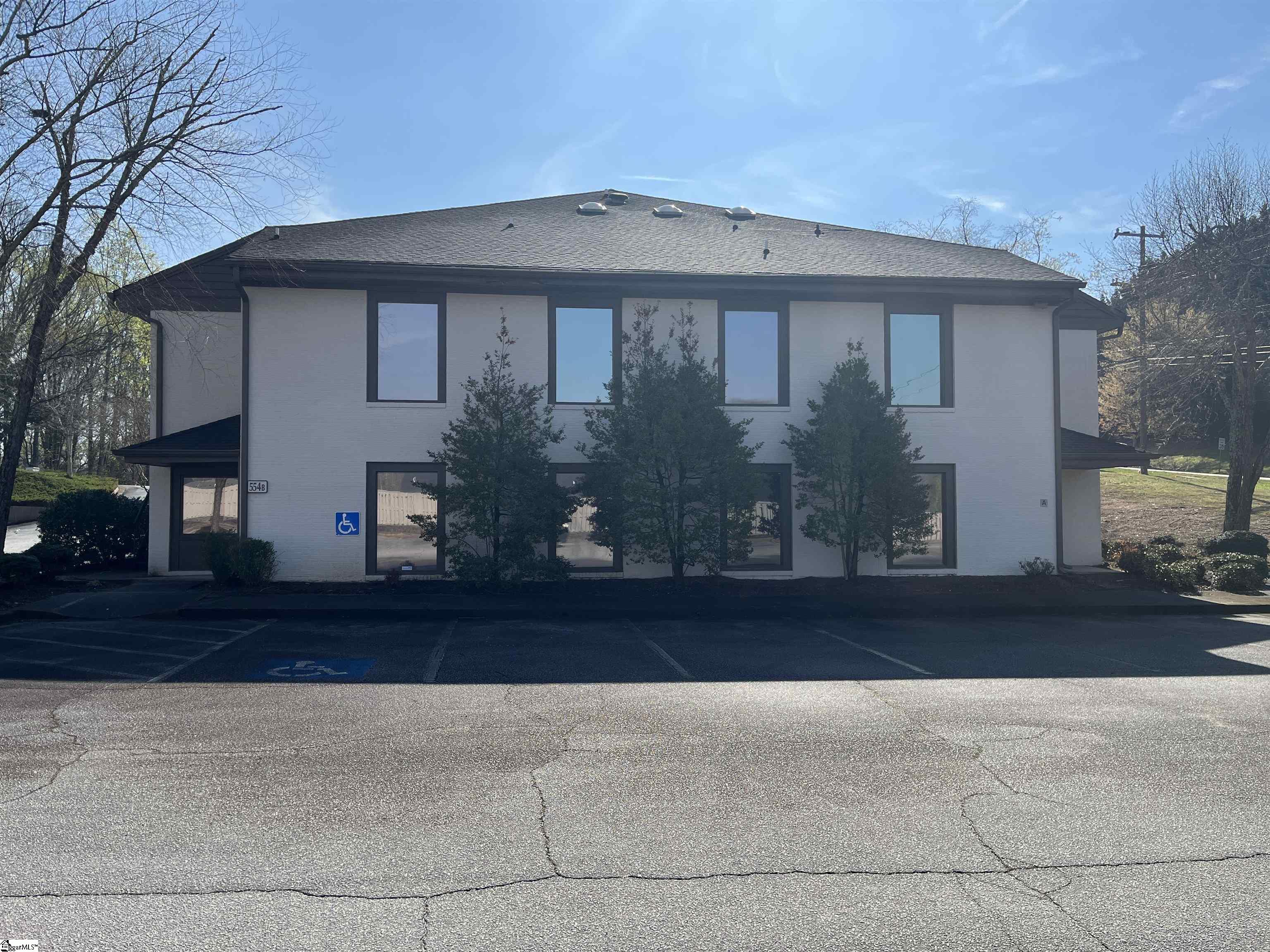 554 Memorial Drive Extension